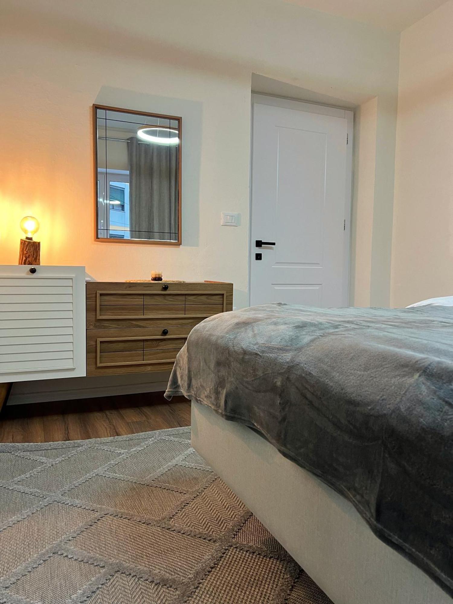 Boho Cane Apartment Tirana Kültér fotó